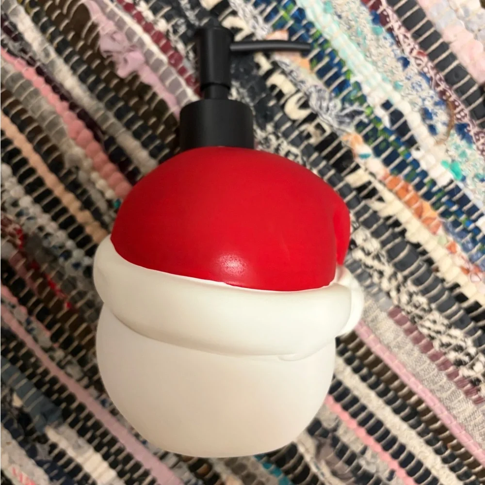 Santa Jack Skellington Soap Dispenser nightmare before Christmas